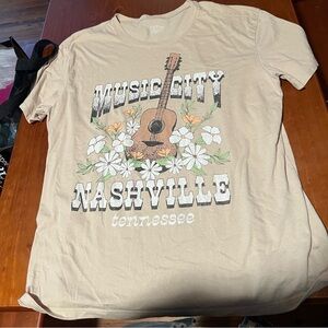 Women’s Nashville TShirt